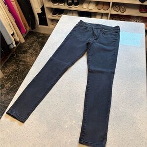 Joe’s Skinny Jeans Women’s Sz 28